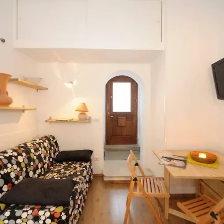 Apartment Romantic Getaway In The Heart Of