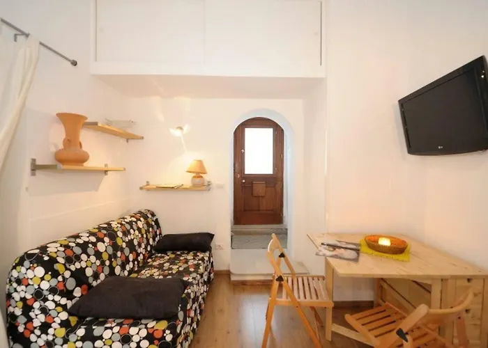 Apartment Romantic Getaway In The Heart Of