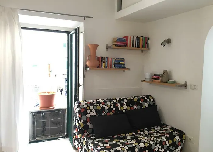 Romantic Getaway In The Heart Of Apartment *